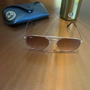 Ray ban sunglasses